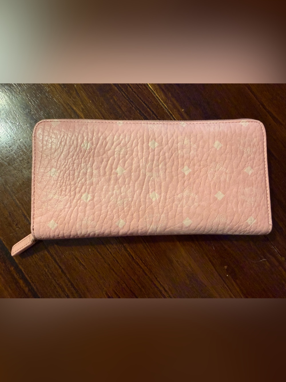 MCM Aren Pink and White Vesitos Zippy Long Wallet